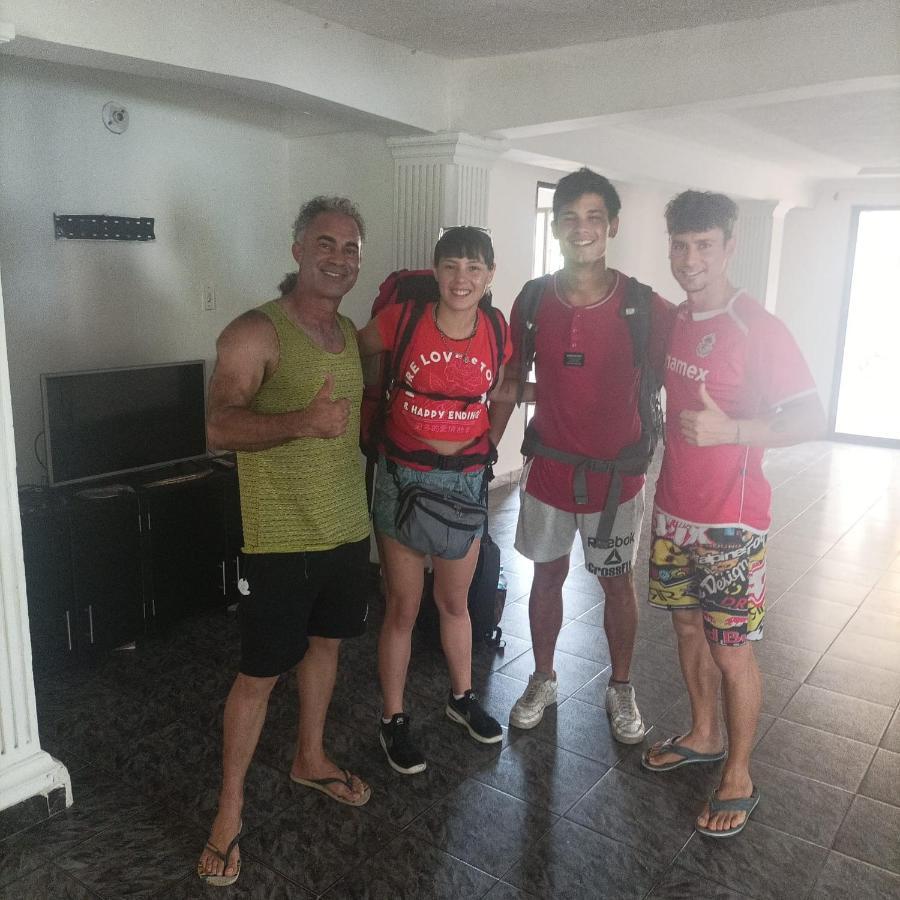 Cartagena Hostel Caballo Blanco מראה חיצוני תמונה